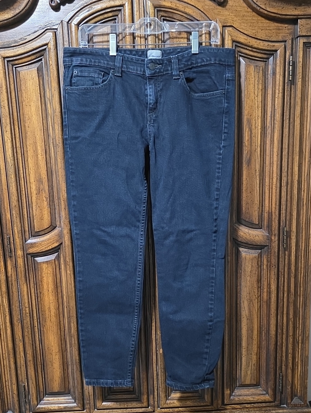 G.H. Bass & Co. Women's Black Straight-Leg Jeans